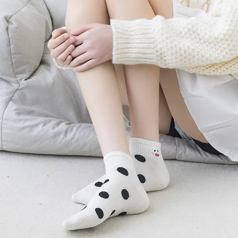 Women's Cute Cartoon Embroidery Cotton Short Socks Casual Striped Breathable Sweat Absorbent Low Cut Ankle Socks