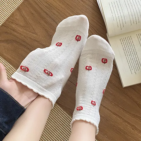 Calcetines Cortos Linda Estilo Japonés para Mujeres Dulce Flores Lazo Manzana Roja Algodón Casual Transpirable Calcetines Tobilleros