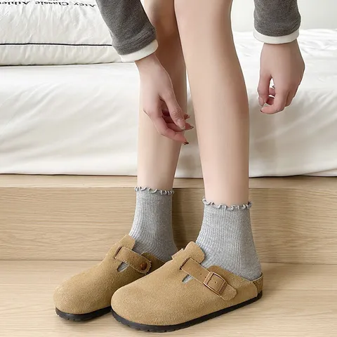 Women's Solid Color Lettuce Trim Short Tube Double Needle Cotton Crew Socks Sweet Casual Daily Socks