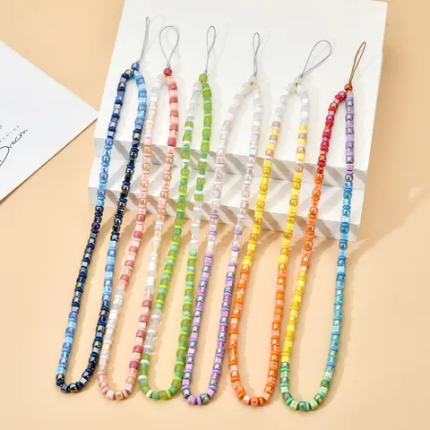 Y2K Candy Color Phone Strap Beaded Rainbow Phone Lanyard Anti-Lost Wrist Strap Handmade Acrylic Resin Beads Phone Charm Jewelry For Women