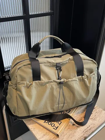 Large Capacity Travel Bag Waterproof Lightweight Expandable Duffel Bag Sports Gym Luggage Bag For Women Men Short Trip