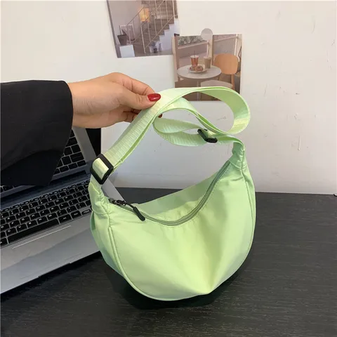 Nylon Knödel Tasche Casual Umhängetasche Leichte Stilvolle Achsel Halbmond Schultasche Für Damen Tägliche Reisen