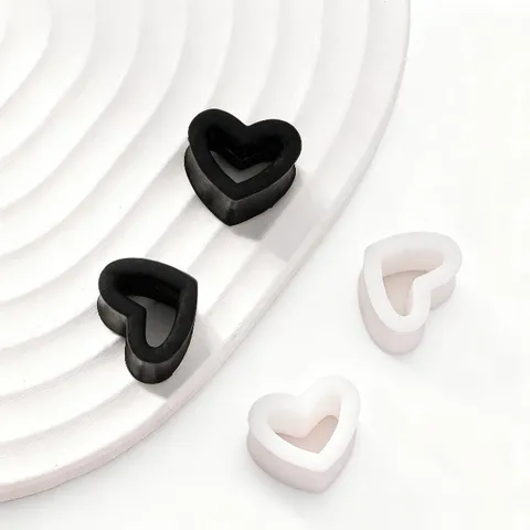 Moda Tunnel Orecchio in Silicone a Forma di Cuore Espansori Morbidi Gioielli per Piercing Corporeo Unisex Regalo Multi Colore