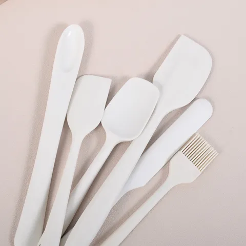 Spatola in Silicone Resistente al Calore Raschietto per Crema Pennello per Olio per Cottura Torte Biscotti Utensili da Cucina