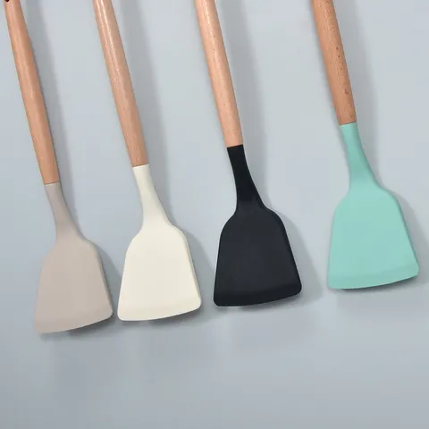 Hittebestendige Siliconen Spatel Antiaanbak Pfannenwender Met Beukenhouten Handvat Modern Minimalistisch Keukengereedschap Voor Dagelijks Gebruik