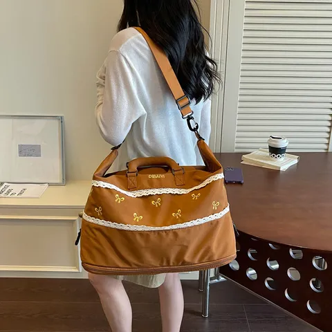 Grande Borsa da Viaggio Borsa da Palestra Impermeabile Con Separazione Bagnato Asciutto Fiocco Ricamo Pizzo Borsa Weekender Casual per Donne