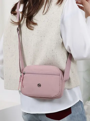 Sac Bandoulière Décontracté en Nylon pour Femme Léger Résistant à l'Eau Sac à Épaule Multicouche Couleur Unie Carré