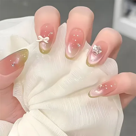 Uñas Postizas Francesas Verdes Hechas a Mano Brillo Ojo de Gato Diamantes de Imitación Lazo Uñas Falsas Decoraciones de Arte de Uñas Artificiales