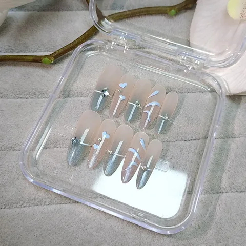 Uñas Postizas de Ojo de Gato de Lujo Largas Ovaladas Degradadas Con Diseño de Strass de Corazón y Serpiente 3D Uñas Postizas Hechas a Mano para Mujer