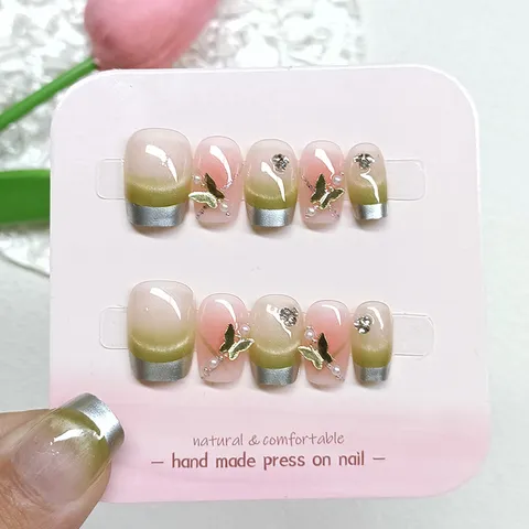 Uñas Postizas a Presión Hechas a Mano de Resina Verde Esmeralda Ojo de Gato Borde Plateado Mariposa para Mujer Manicura