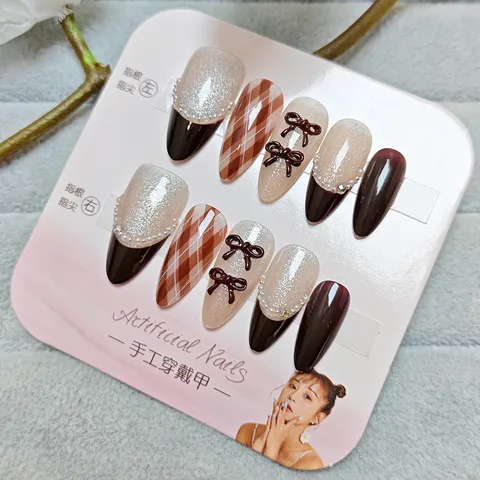 Uñas Postizas Francesas Hechas a Mano Con Lazo Perla Artificial Strass Ojo de Gato Cuadrícula Forma de Almendra Reutilizables