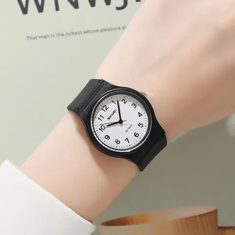 Minimalist Quartz Watch 50M Waterproof Student Wristwatch Resin Strap Fashion Casual Unisex Sports Watch