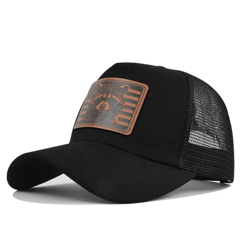 Retro Unisex Cotton Mesh Trucker Hat With Raccoon Leather Patch Curved Brim Adjustable Breathable Sun Protection Baseball Cap