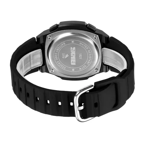 Men's Digital Sports Watch Waterproof Outdoor Electronic Wristwatch Luminous Alarm Chronograph Multifunction