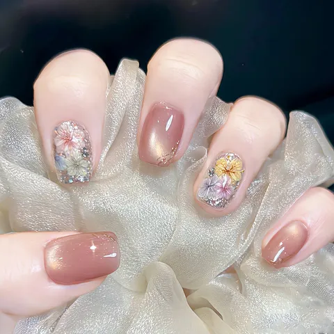 Handmade Cat Eye Press On Nails With Dried Flower Design Short Squoval Artificial Nails For Women Sweet Manicure Decals Decoration