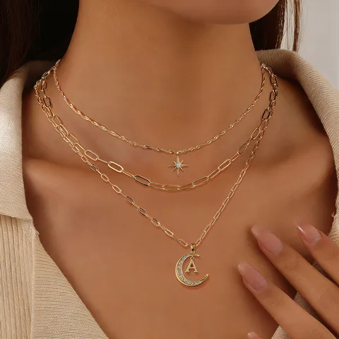 Collana Multistrato in Rame Con Pendente di Strass Alla Moda Stella Luna Iniziale Alfabeto Girocollo Catena Clavicola Color Oro per Donne Gioielli