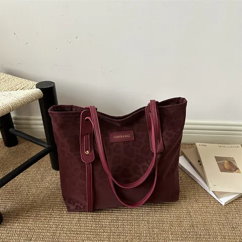 Fashion Leopard Print Tote Bag For Women Retro Commuter Underarm Bag Big Capacity Fabric Spliced Handbag With Stitching Accent