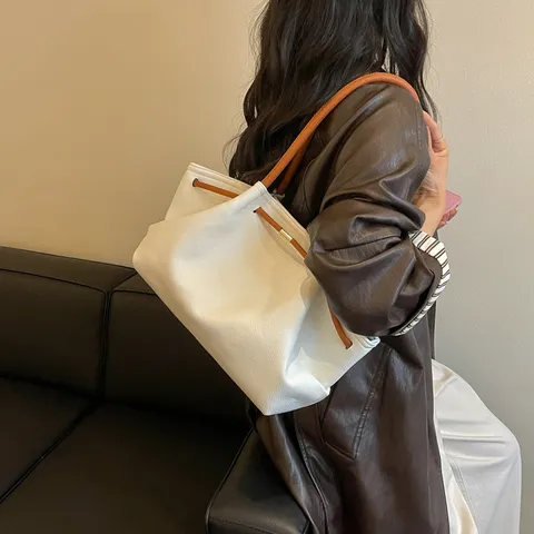 Women Large Capacity Hobo Underarm Handbag Fashion PU Leather Soft Tote Bag Casual Commuter Shoulder Bag