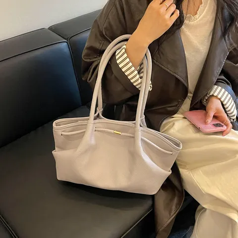 Women Large Capacity Hobo Underarm Handbag Fashion PU Leather Soft Tote Bag Casual Commuter Shoulder Bag