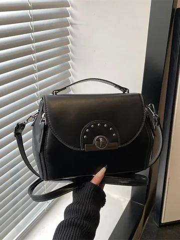 Sac Bandouliere en Cuir PU pour Femme Vintage Petit Sac Carre Epaule Sac a Main Casual Quotidien avec Serrure Metal Rivet
