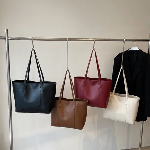 Gynaikeia Megalis Horitikotitas PU Dermatini Tsanta Tote Moda Retro Metakinisis Omou Patchwork Casual Handbag Me Ypotsanta