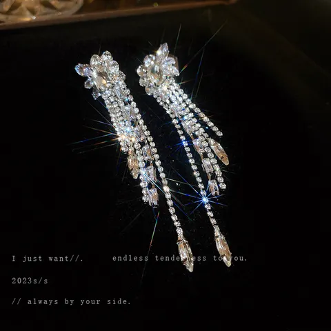 Polsini per Orecchie Minimalisti in Rame Zirconia Fiore Farfalla Nappa Placcato Oro Argento Clip per Orecchio Gioielli