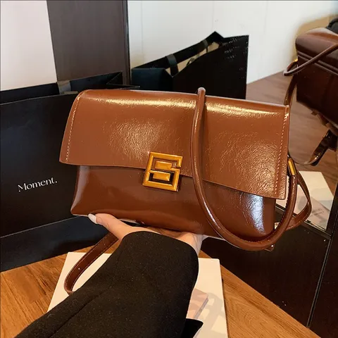 Damen PU Leder Achseltasche Vintage Einfarbig Stilvolle Umhängetasche Schicke Casual Kleine Quadratische Tasche Tägliche Handtasche