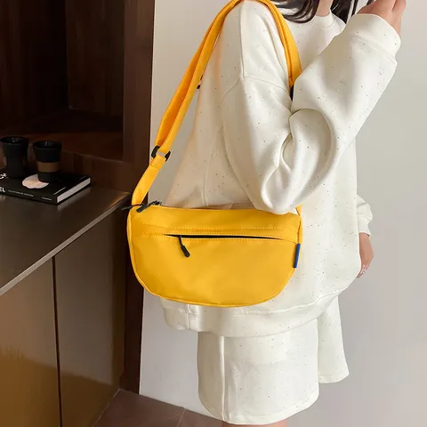 Casual Nylon Dumpling Bag Lightweight Crescent Shoulder Bag Minimalist Crossbody Bag Daily Underarm Bag For Women