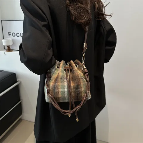 Women Contrast Plaid Bucket Bag Plush Material Drawstring Fashion Patchwork Shoulder Crossbody Bag Handbag Street Style