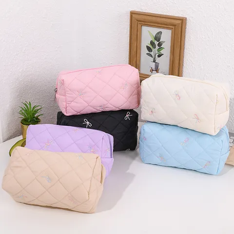 Diamond Quilted Polyester Cosmetic Bag With Embroidered Bowknot Portable Large Capacity Travel Makeup Organizer Pouch For Women