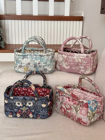 Vintage Gesteppter Stoff Aufbewahrungskorb Premium Polyester Blumenmuster Organizer Box Griff Schreibtisch Make-up Behälter