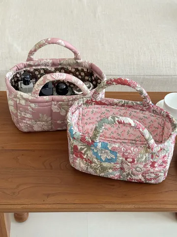 Vintage Gesteppter Stoff Aufbewahrungskorb Premium Polyester Blumenmuster Organizer Box Griff Schreibtisch Make-up Behälter