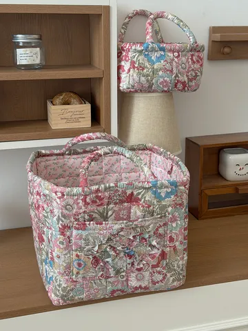 Großer Gesteppter Baumwolle Aufbewahrungskorb Pastoral Blumenmuster Bedruckt Haushalt Wäschekorb Kleidung Spielzeug Desktop Organizer