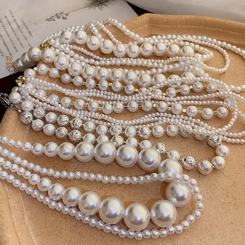 French Vintage Baroque Artificial Pearl Necklace Elegant Versatile Clavicle Chain Light Luxury High-End Pendant Necklace Women Jewelry