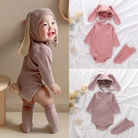 Nourrisson Bébé Printemps Automne Manches Longues Oreilles de Lapin Grenouillère Body Chapeau Chaussettes Ensemble Nouveau-né Coton