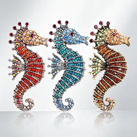 Broche Hippocampe en Strass Multicolore en Alliage Vintage Élégant Animal Marin Costume Corsage Cadeau de Bijoux de Mode pour Femmes Hommes