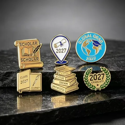 Class Of 2027 Graduation Season Alloy Brooch Enamel Painted Metal Badge Scholar Future Dream Pins Senior High School College Graduate Souvenir Jewelry Student Gift