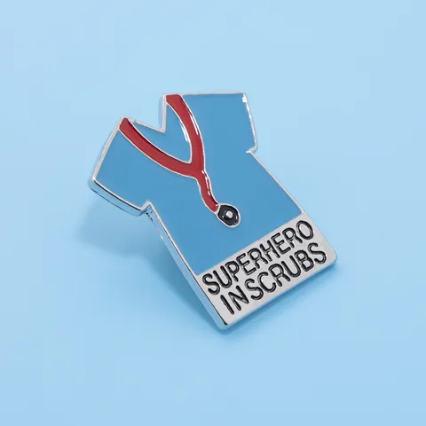 Kreativer Cartoon Medizinische Kasacks Emaille Brosche Pin Krankenschwester Smiley Stethoskop Buchstabe Legierung Abzeichen Kleidung Zubehör Für Ärzte Krankenschwestern Unisex