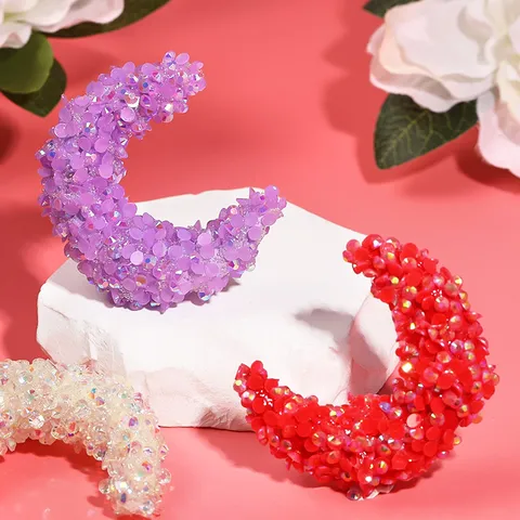 Perline in Resina Acrilica con Strass a Forma di Luna Grande Colore Gelatina Perline Distanziatrici Sciolte Con Foro Orizzontale Accessorio per la Creazione di Gioielli Fai da Te