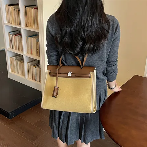 Grand Sac Cabas Patchwork en Toile et Cuir pour Femmes Sac à Main Décontracté de Banlieue Sac Bandoulière Mode