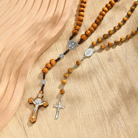 Collier Pendentif Croix en Alliage de Perles de Bois de Pin Religieux Vintage Collier Chaîne Longue de Prière de Chapelet en Forme de Y Accessoires Pour Unisexe