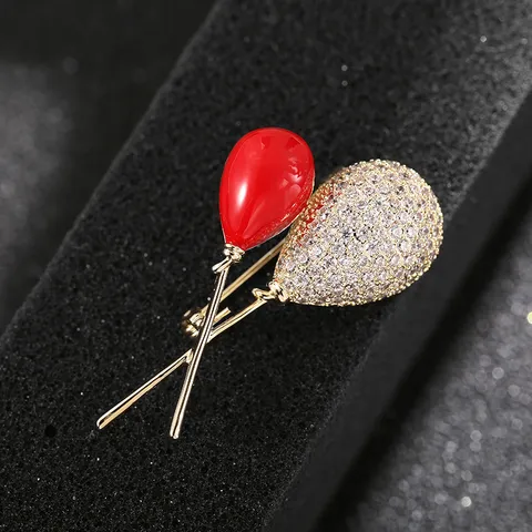 Creative Balloon Copper Brooch Inlaid Rhinestone Pin Elegant Anti Exposure Lapel Pin Fashion Geometric Clothing Accessory For Women Men