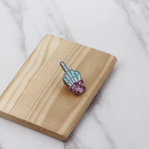 Funny Skeleton Hand Middle Finger Enamel Pin Creative Gesture Brooch Badge For Clothes Bags Jackets Men Women Jewelry