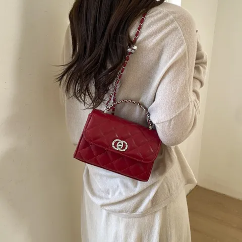 Women Quilted Chain Crossbody Bag Luxury PU Leather Small Square Shoulder Bag Fashion Designer Style Handbag