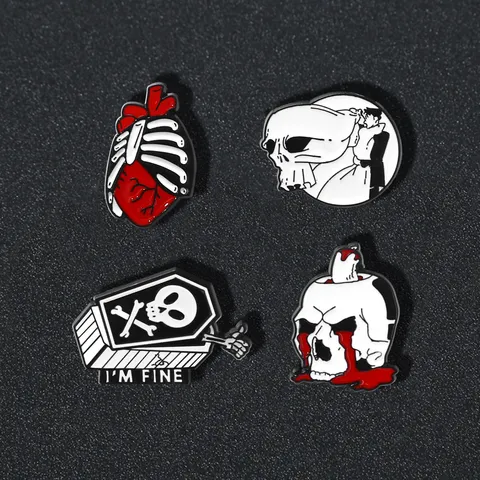 Halloween Skull Brooch Alloy Enamel Lapel Pin Punk Gothic Horror Skeleton Coffin Anatomical Heart Candle Pin Badge Gift Jewelry