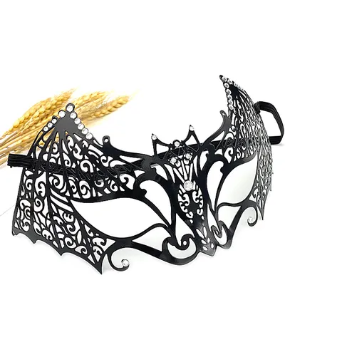 Halloween Bat Metal Rhinestone Half Face Mask Masquerade Cosplay Costume Party Prop Eye Mask