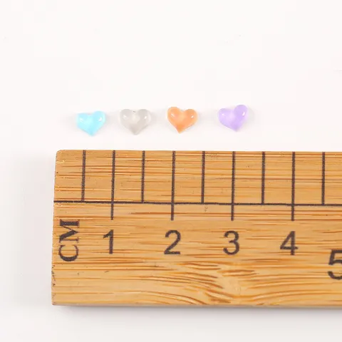 Strass de Nail Art Cœur de Bonbon Transparent Glacé Mini 3D Charms Cœur de Pêche en Résine pour Manucure DIY