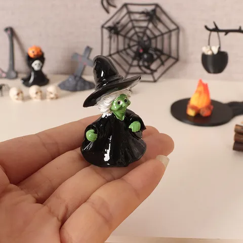 Halloween Witch Miniature Resin Decoration Set Pumpkin Skull Spider Web Cauldron Bonfire Party Scenery Props Accessories