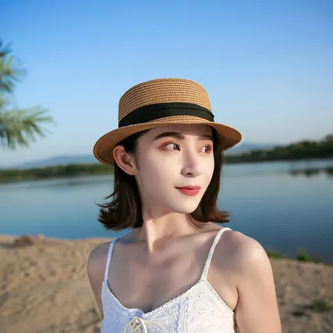 Chapeau de Paille à Larges Bords pour Femme Protection Solaire Plage Mode Ruban Chapeau de Soleil Dôme Décontracté Pour Voyage Extérieur