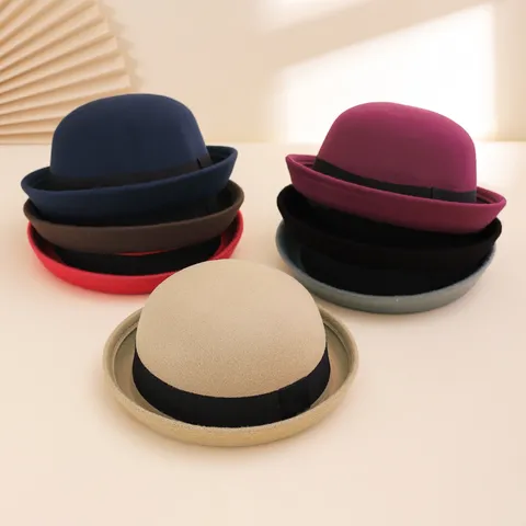 Chapeau Fedora en Laine Classique Unisexe Style Britannique Chapeau Bassin Dôme Hiver Chaud Chapeau Jazz Mode Rétro Casquette Pour Hommes Femmes